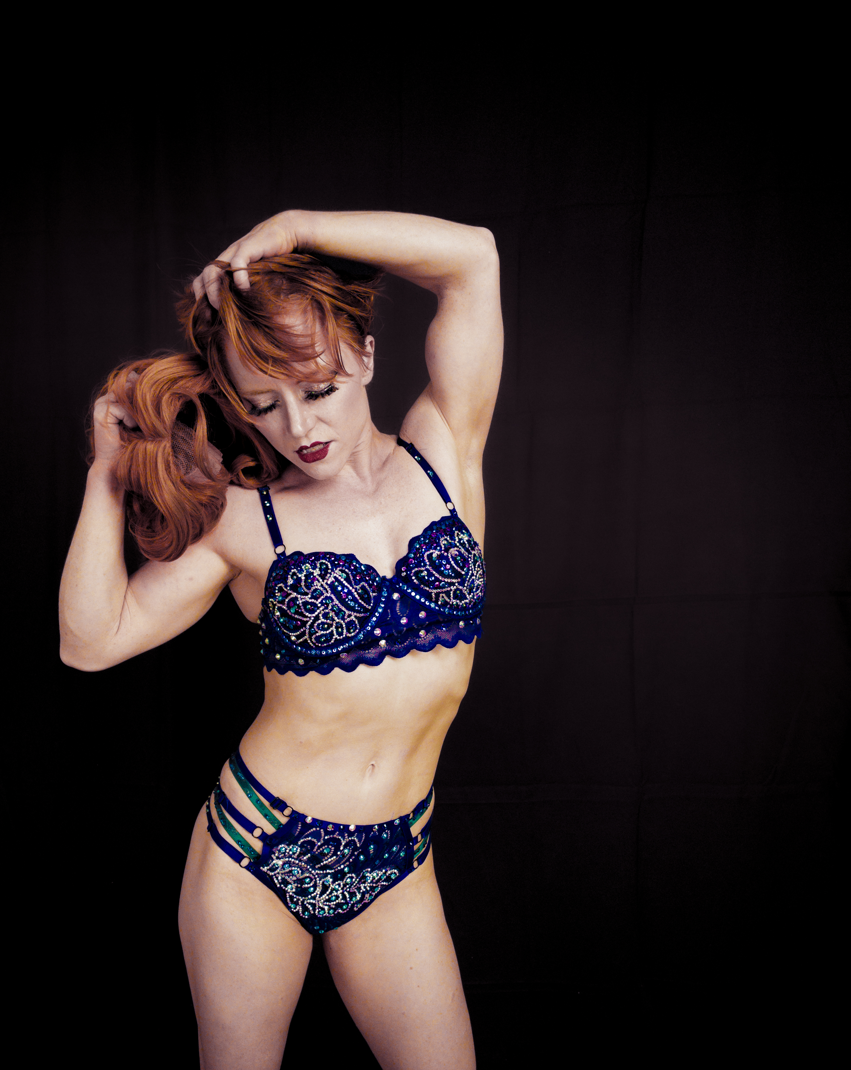 portrait of Alisa Mae - Aerialist, Circus + Burlesque Performer